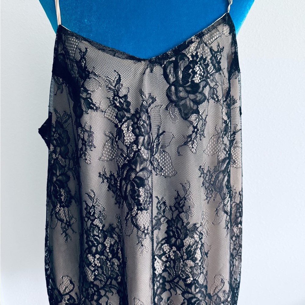 Black Lace Slip  tops over Nude Underlay size XXL us
